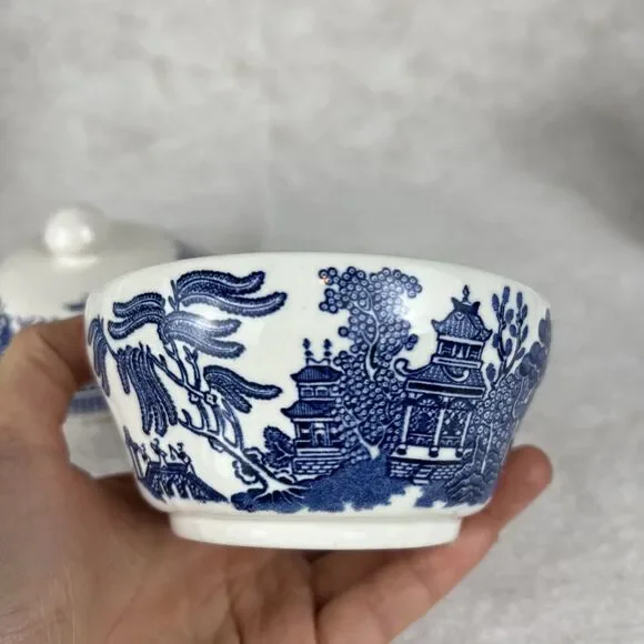 Churchill Blue Willow Creamer & Sugar Bowl With Lid Made in England - Picture 5 of 12